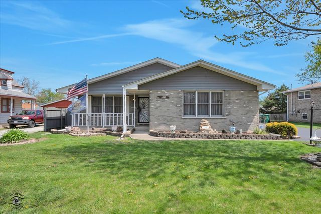 8001 Lockwood Ave, Burbank, IL 60459