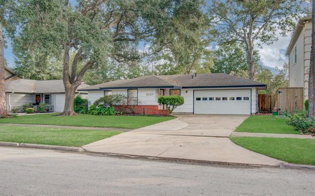 5127 Mimosa Dr, Bellaire, TX 77401