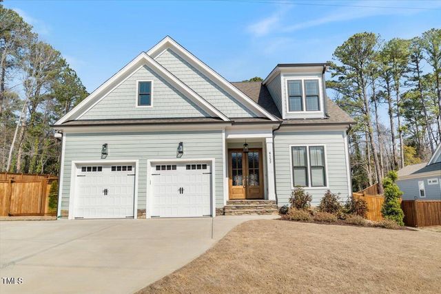 6152 Blanche Dr, Raleigh, NC 27607