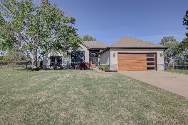 11822 N  150th East Ave, Collinsville, OK 74021