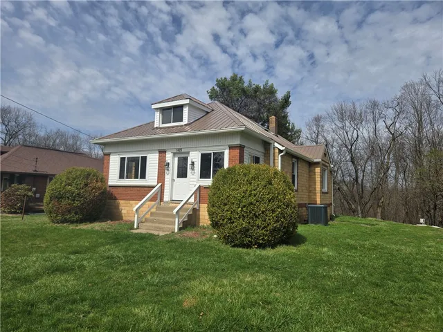 1425 Barclay Hill Rd, Beaver, PA 15009