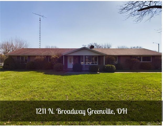 1211 N  Broadway St, Greenville, OH 45331