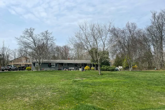 1139 Bridgeton Hill Rd, Upper Black Eddy, PA 18972