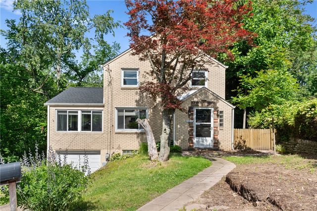 5211 White Oak Dr, Verona, PA 15147