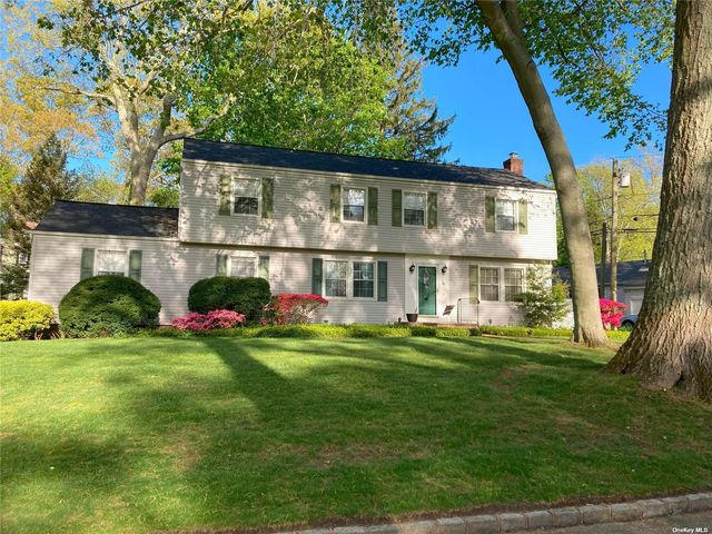 4 Heritage Court, Cold Spring Harbor, NY 11724