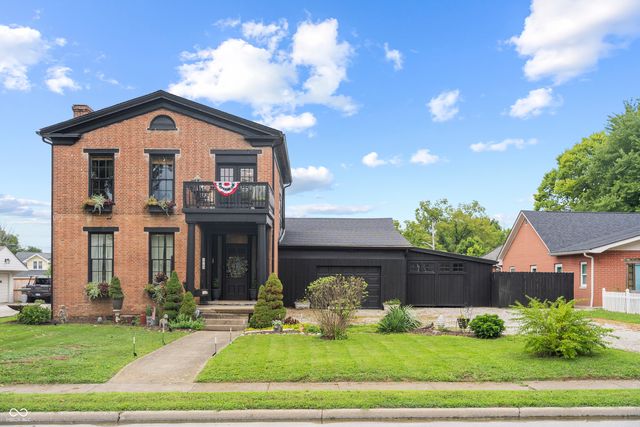 120 E  Washington St, Morgantown, IN 46160