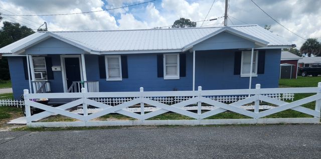 278 NE Trinity Pl, Lake City, FL 32055
