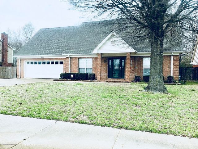 6635 Renee Dr, Olive Branch, MS 38654
