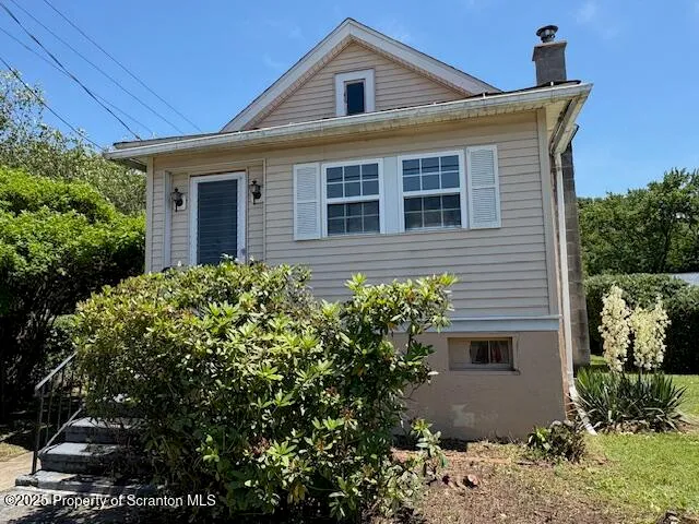 456 River St #L-16, Dickson City, PA 18519