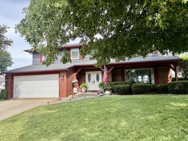 7 Westminster Dr, Spring Valley, IL 61362