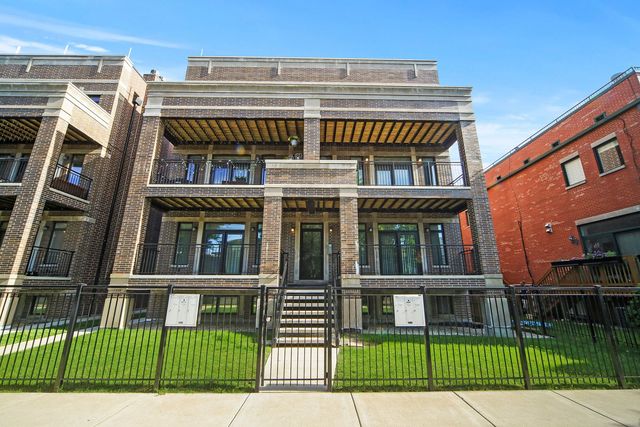 1513 W  Diversey Pkwy #2E, Chicago, IL 60614