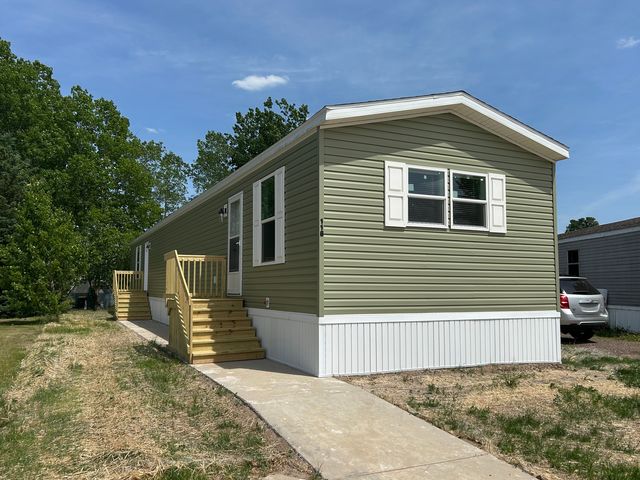 32 Camelot Lane Site #118, Rice Lake, WI 54868