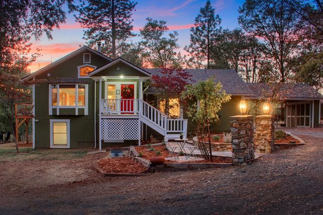 3283 Triangle Rd, Mariposa, CA 95338