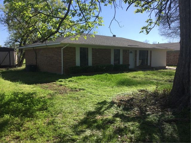 811 Culbertson Ln, Natchitoches, LA 71457