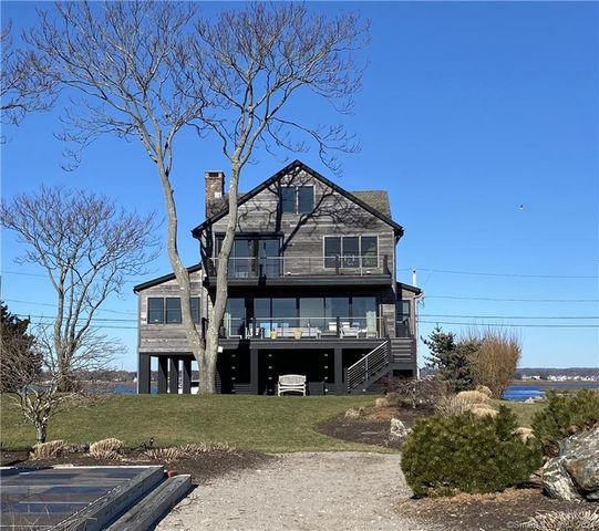 49 Smiths Point Rd, Milford, CT 06460