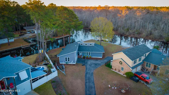107 Knotline Road, New Bern, NC 28562