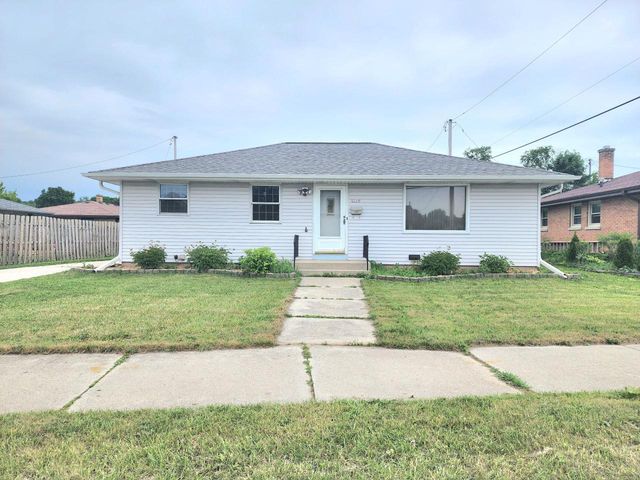 2518 Main AVENUE, Sheboygan, WI 53083