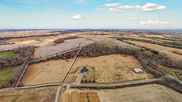 997 Magness Rd #1, Smithville, TN 37166