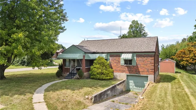 201 Castlewood Ave, Dayton, OH 45405