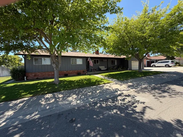 901 Linda Vista Way, Rio Vista, CA 94571