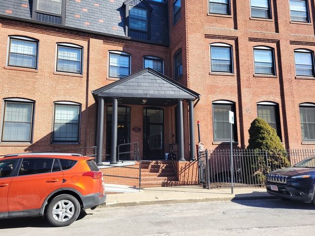 10 Weston Ave #126, Quincy, MA 02170