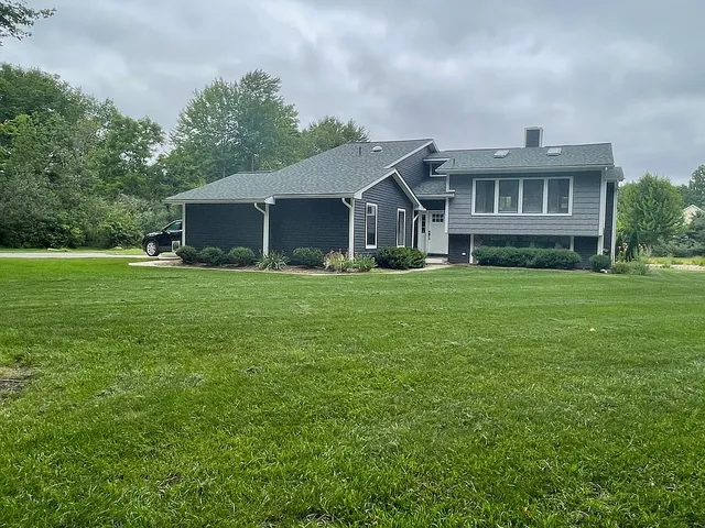 3405 Brier Patch Trl, Oxford, MI 48371