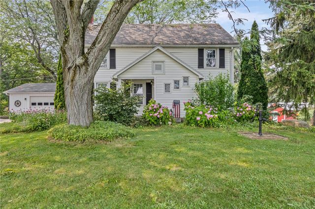4959 Fish Farm Rd, Sodus, NY 14551