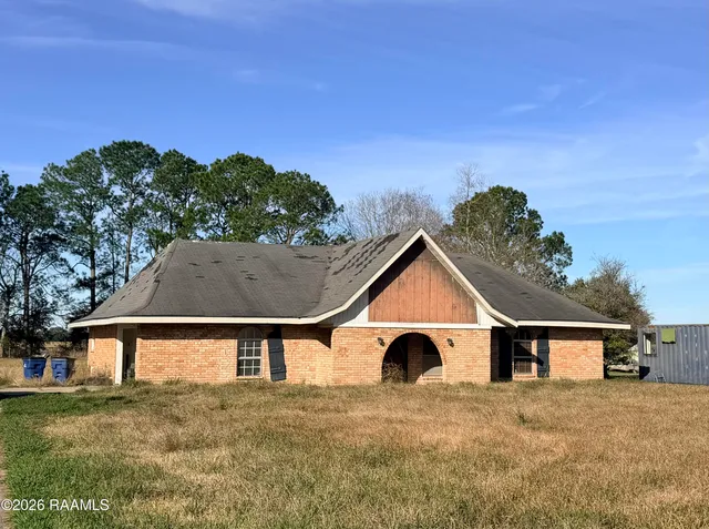 13712 State Highway 35, Abbeville, LA 70548