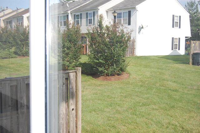 8316 Felsted Ln, Manassas, VA 20110