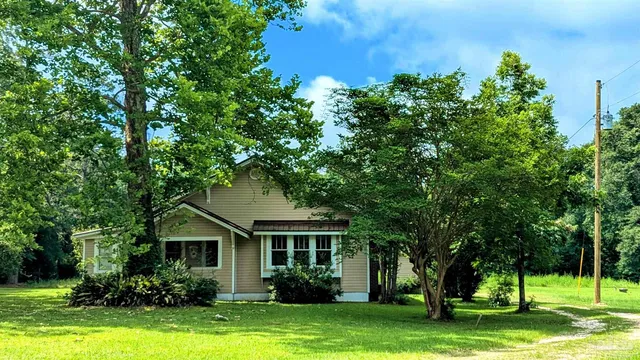125 Healing Springs Ave, Millry, AL 36558