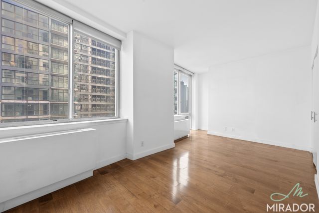 80 Dekalb Ave #18H, Brooklyn, NY 11201