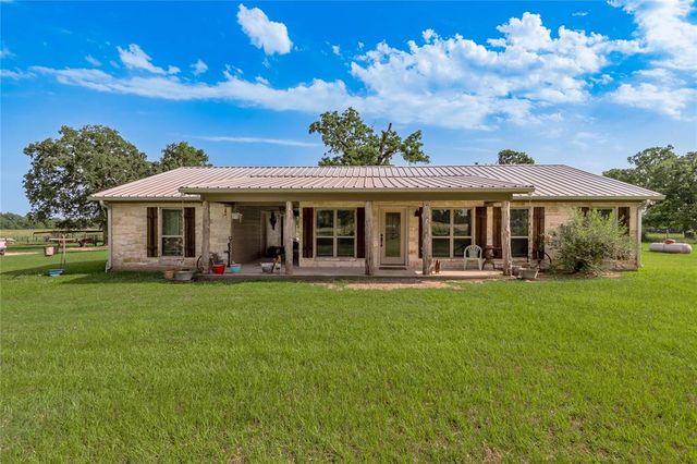 1666 County Road 4570, Kennard, TX 75847