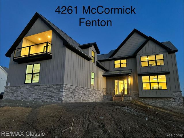 4261 McCormick, Fenton, MI 48430