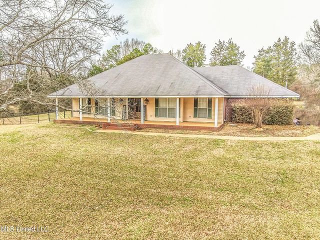 1160 Old Jackson Rd, Terry, MS 39170