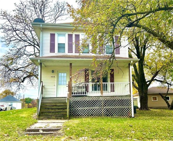 404 W  2nd St, Maryville, MO 64468