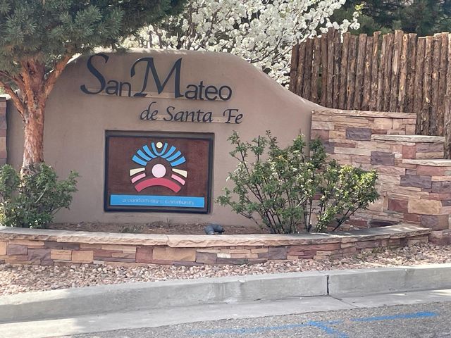 601 W  San Mateo Rd #109, Santa Fe, NM 87505