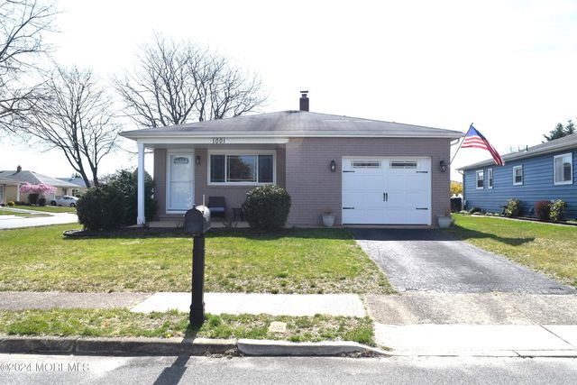 1001 Camino Real Court, Toms River, NJ 08757