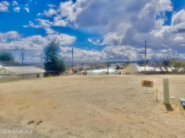 13351 E  Summit Ave, Mayer, AZ 86333