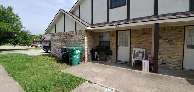 3008-3014 N  Bell Ave, Denton, TX 76209