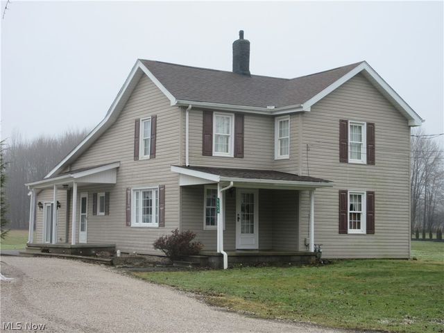 5654 Chestnut St, Andover, OH 44003