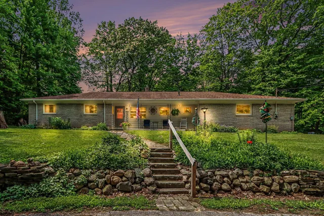 12436 E  Michigan Ave, Galesburg, MI 49053