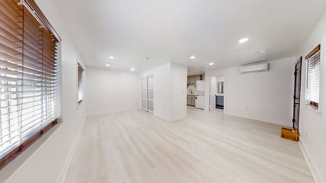 3033 Northrop Ave, Sacramento, CA 95864