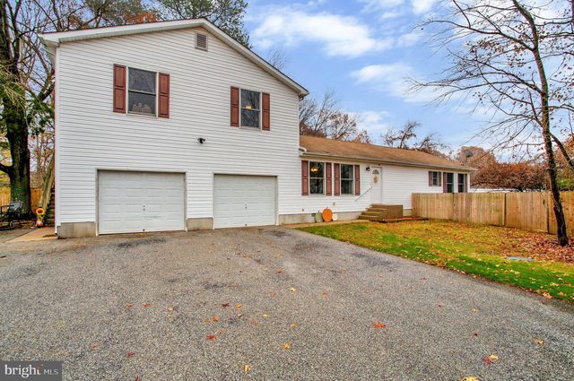 40077 Big Chestnut Rd, Clements, MD 20624
