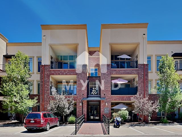 307 Inverness Way S  #301, Englewood, CO 80112