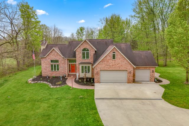 245 W  Girard Rd, Union City, MI 49094