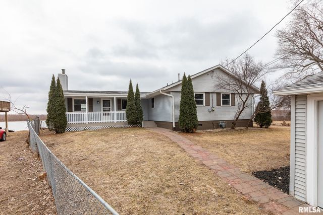 17308 N  Ivy Ln, Chillicothe, IL 61523