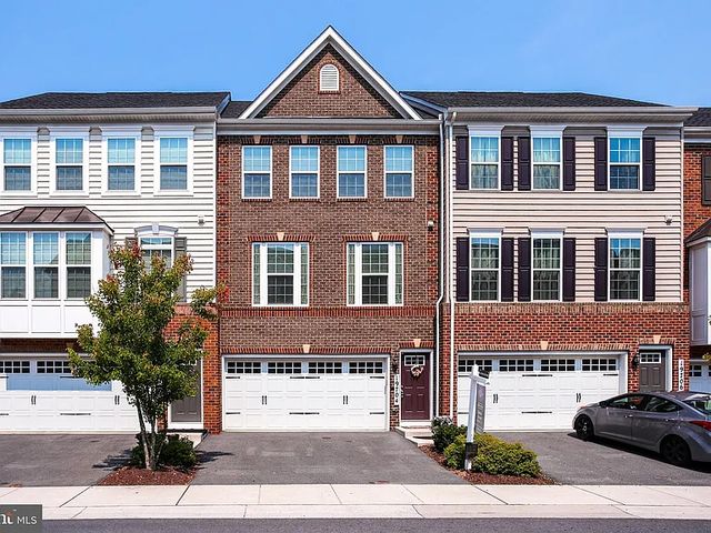 19704 Vaughn Landing Dr, Germantown, MD 20874