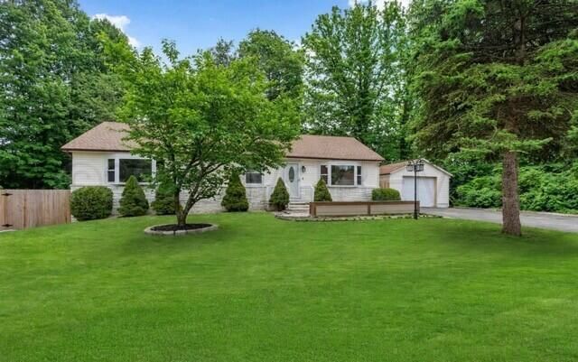 17 Laurel Avenue, Jackson, NJ 08527