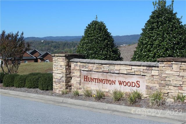 Huntington Woods St   SE #79, Lenoir, NC 28645