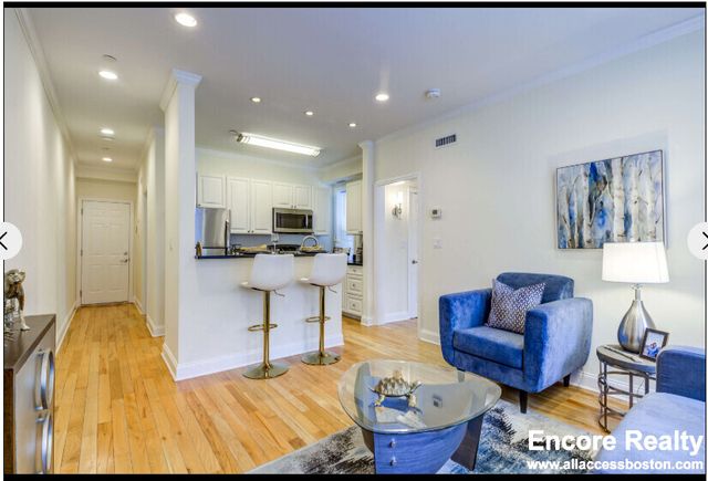 1 Chauncy St #2, Cambridge, MA 02138